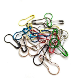 ​Multi-color bulb safety pins and hijab pins for secure and fabric-friendly styling.
